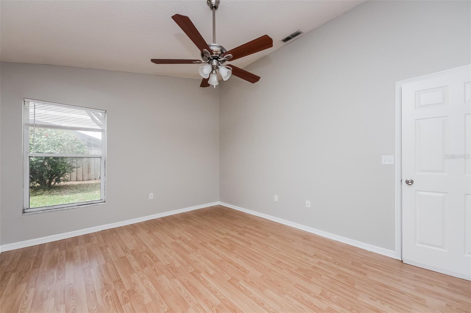 Image 10 of 15 For 12410 Beacontree Way
