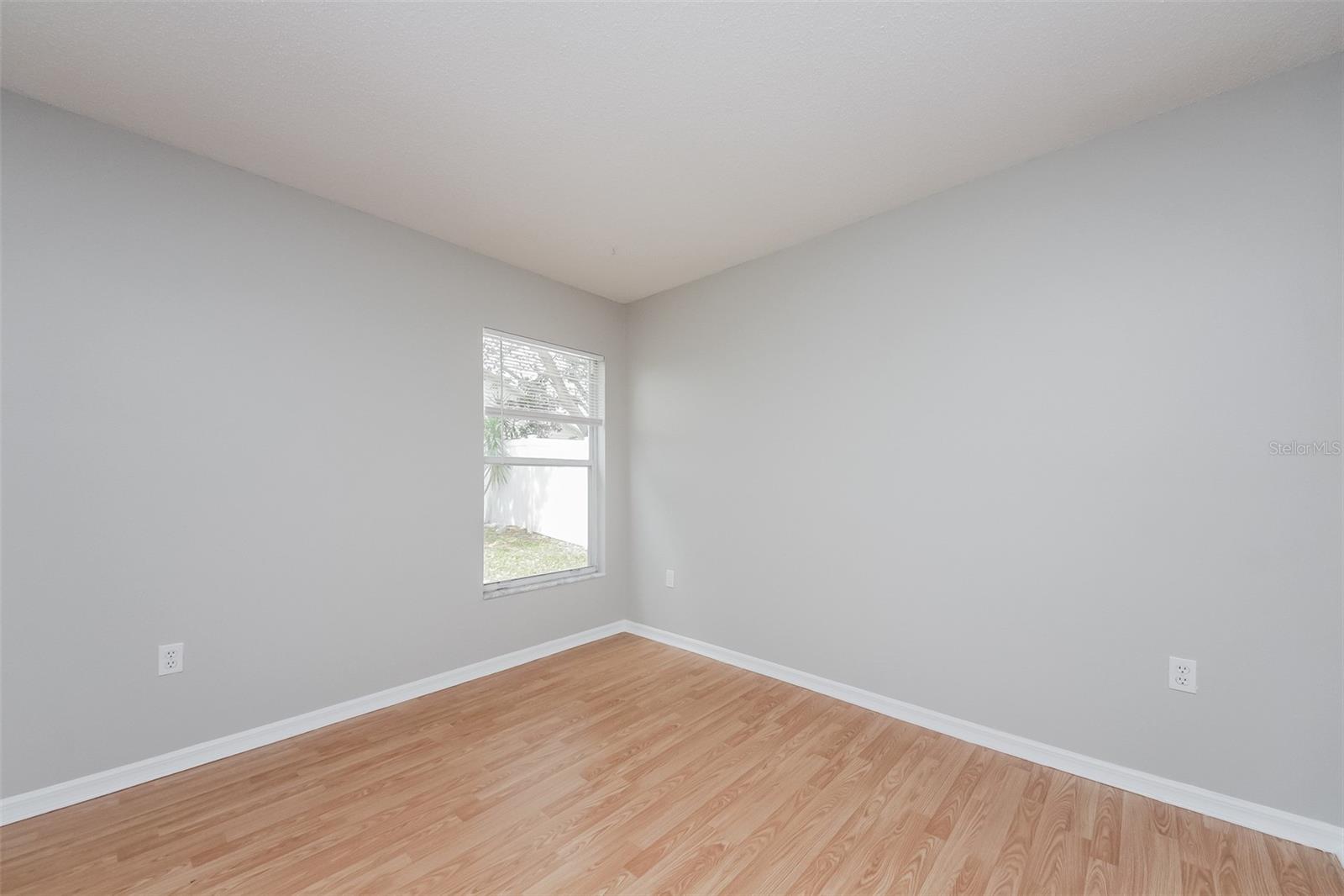 Image 12 of 15 For 12410 Beacontree Way