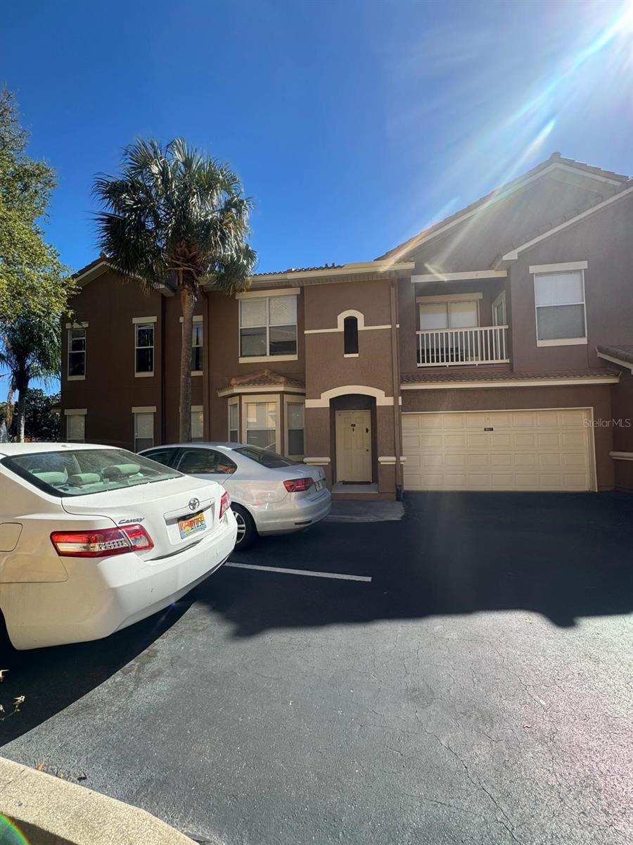 Image 3 of 10 For 8801 Villa View Circle 207