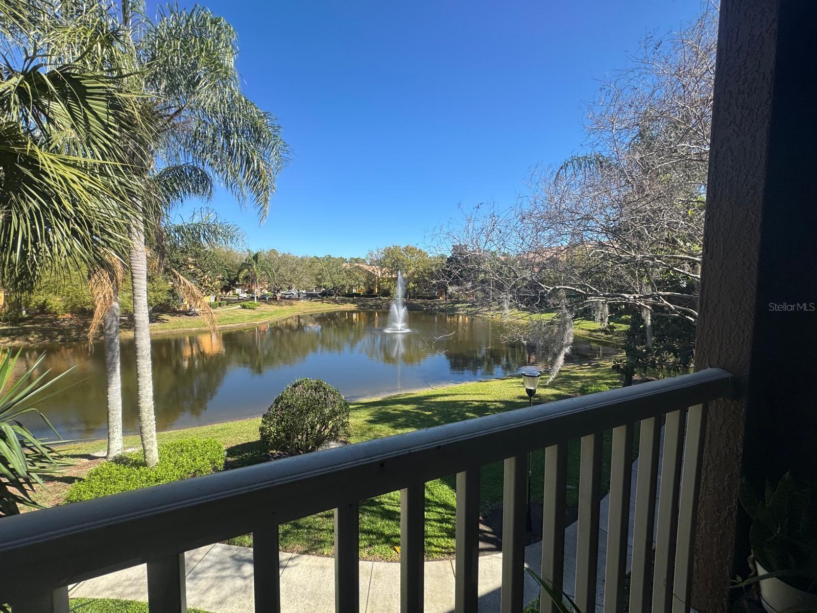 Image 4 of 10 For 8801 Villa View Circle 207