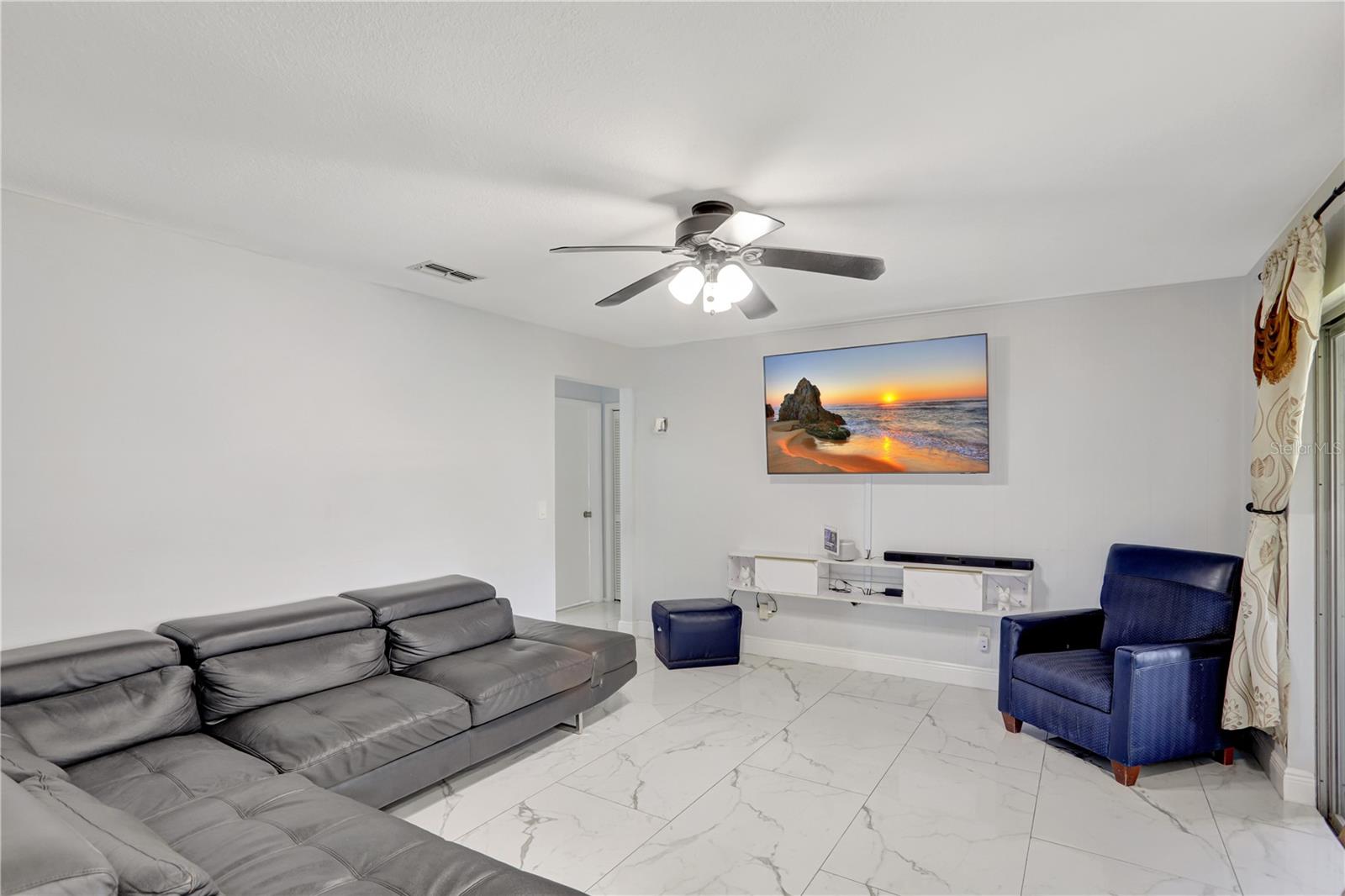 Image 14 of 46 For 7 Madeira Avenue