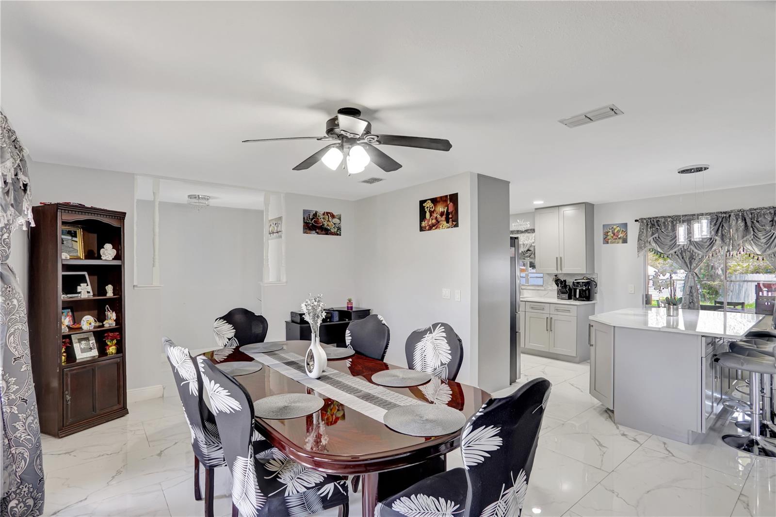 Image 2 of 46 For 7 Madeira Avenue