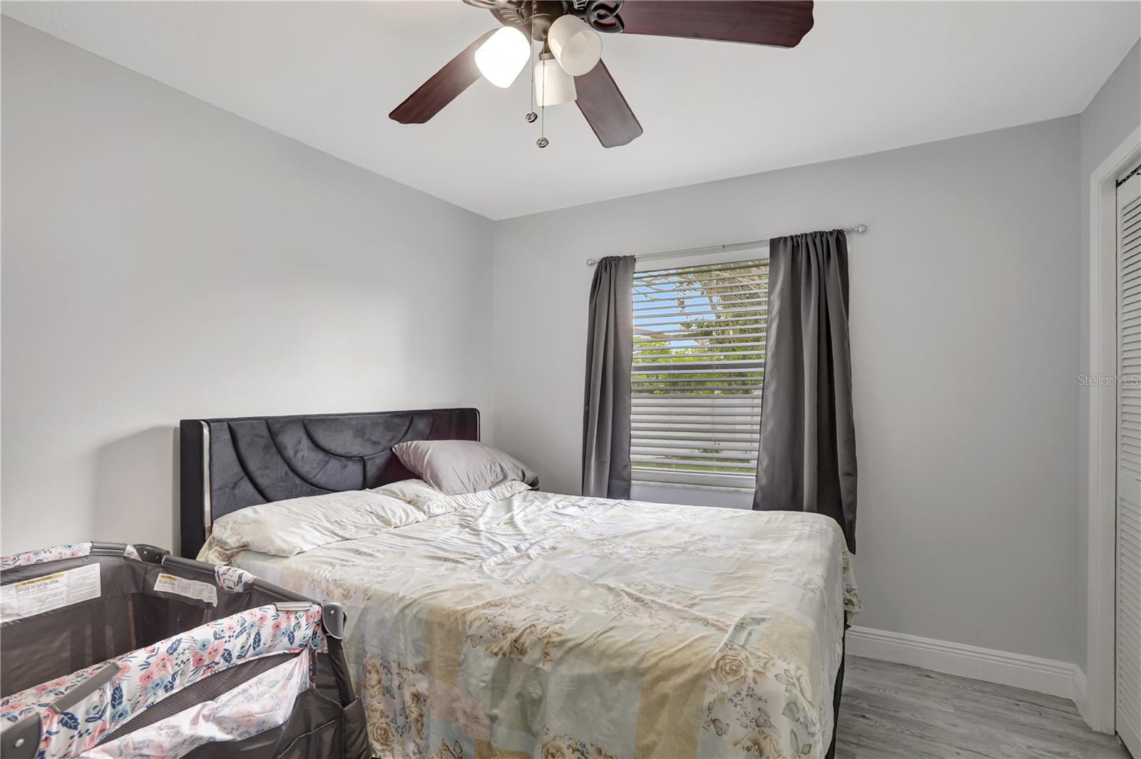 Image 29 of 46 For 7 Madeira Avenue
