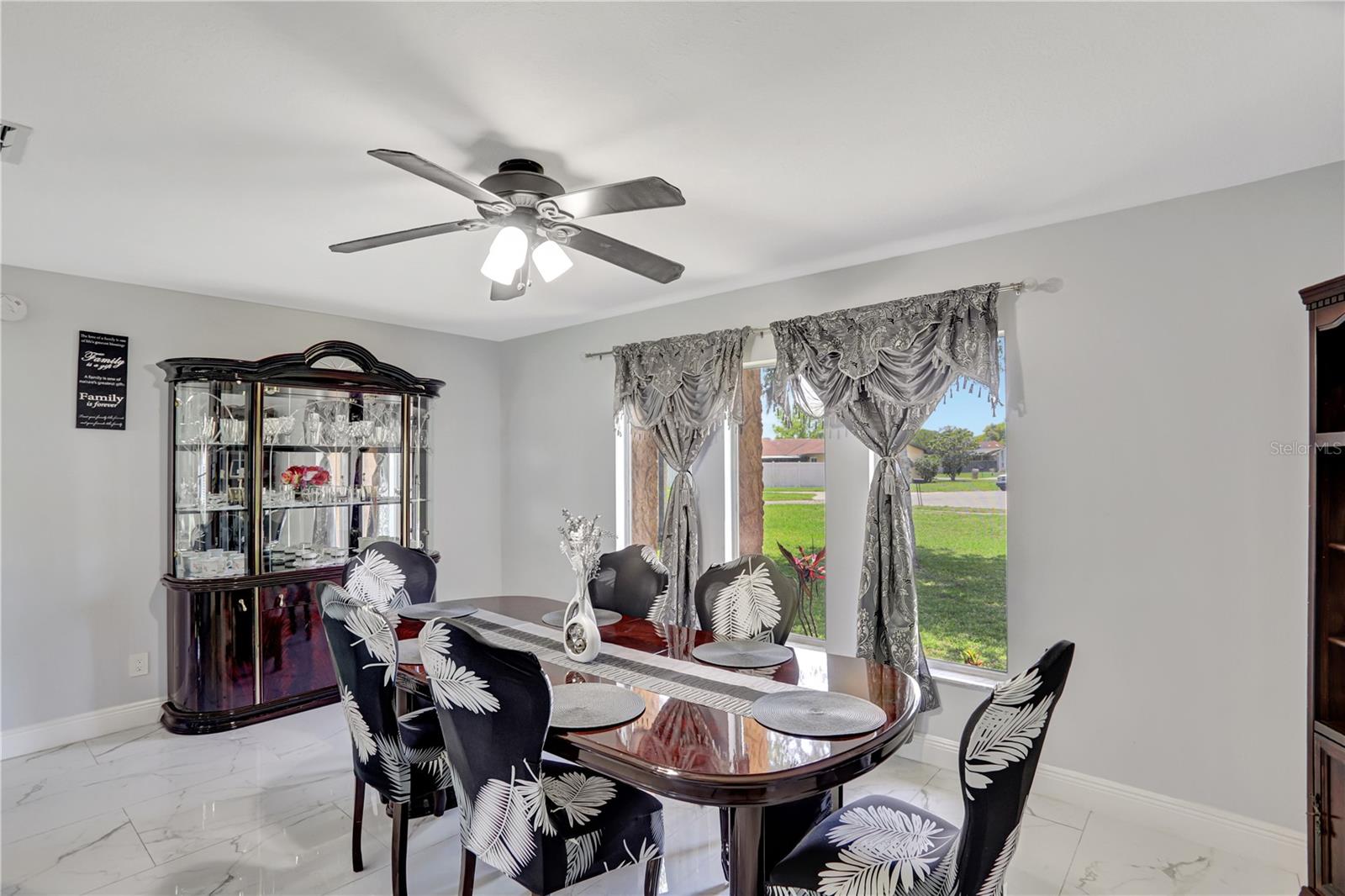 Image 3 of 46 For 7 Madeira Avenue