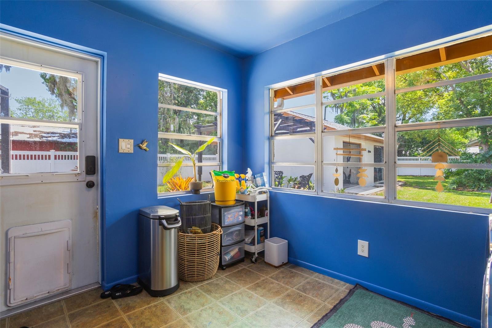 Image 41 of 63 For 1505 Magnolia Avenue