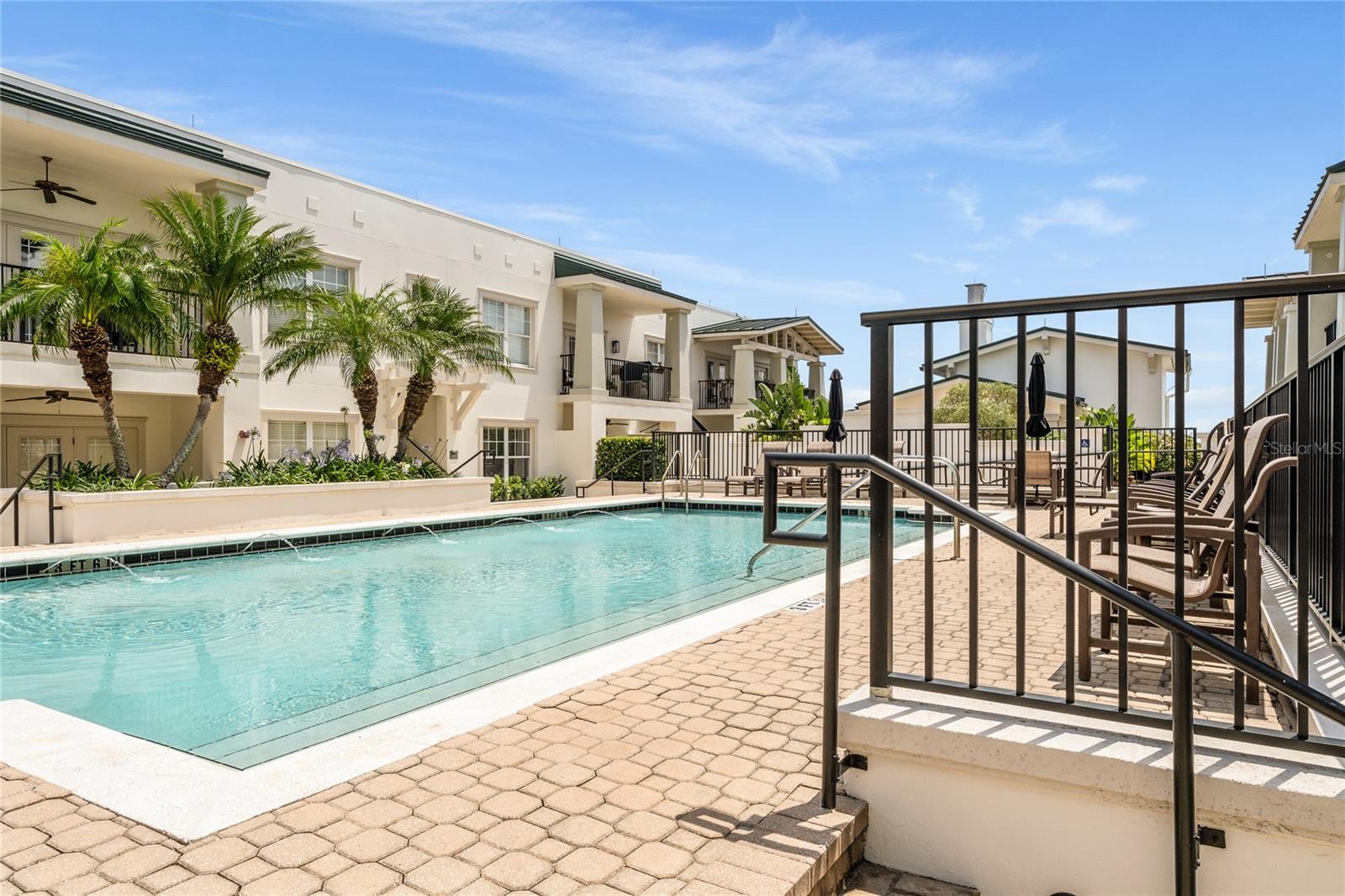 Image 41 of 47 For 2305 Edgewater Drive 1509