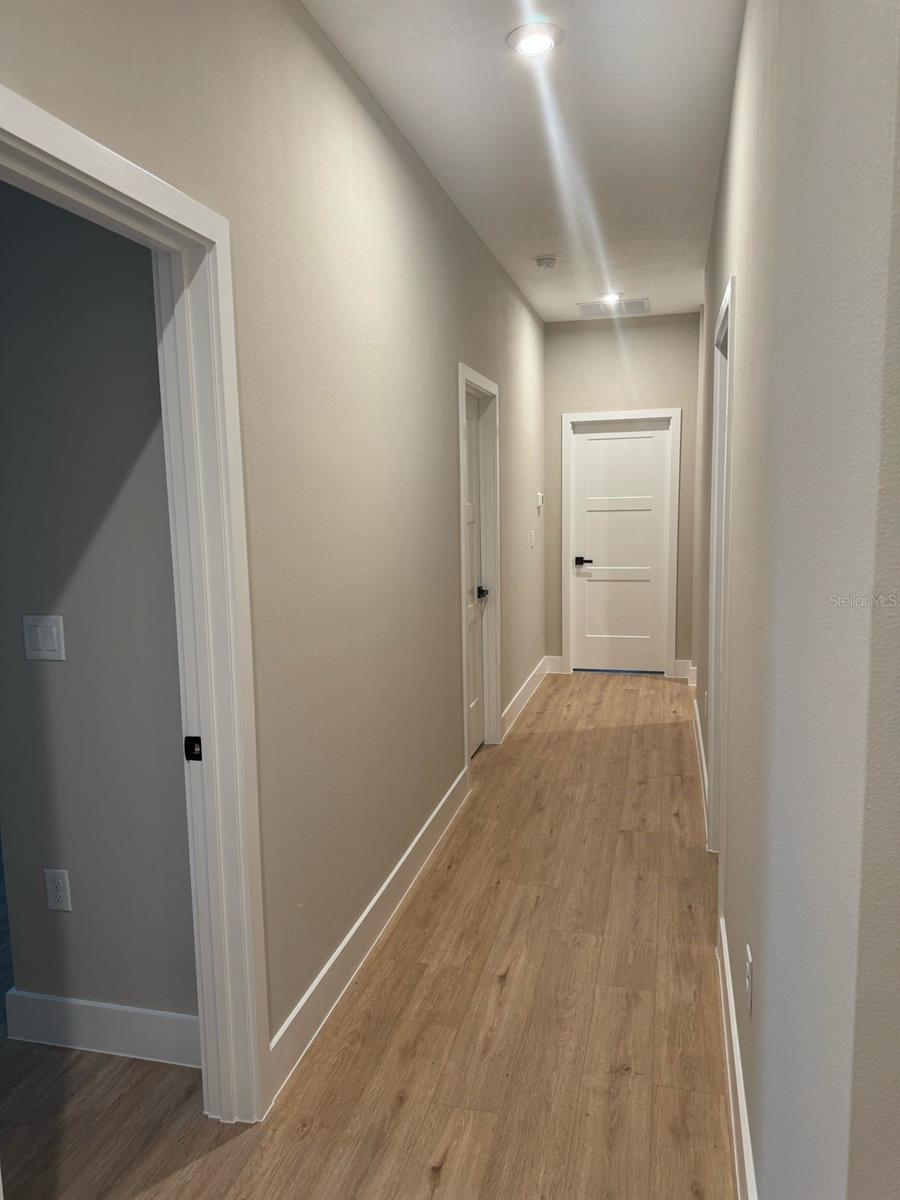 Image 11 of 17 For 317 Mandrake Street