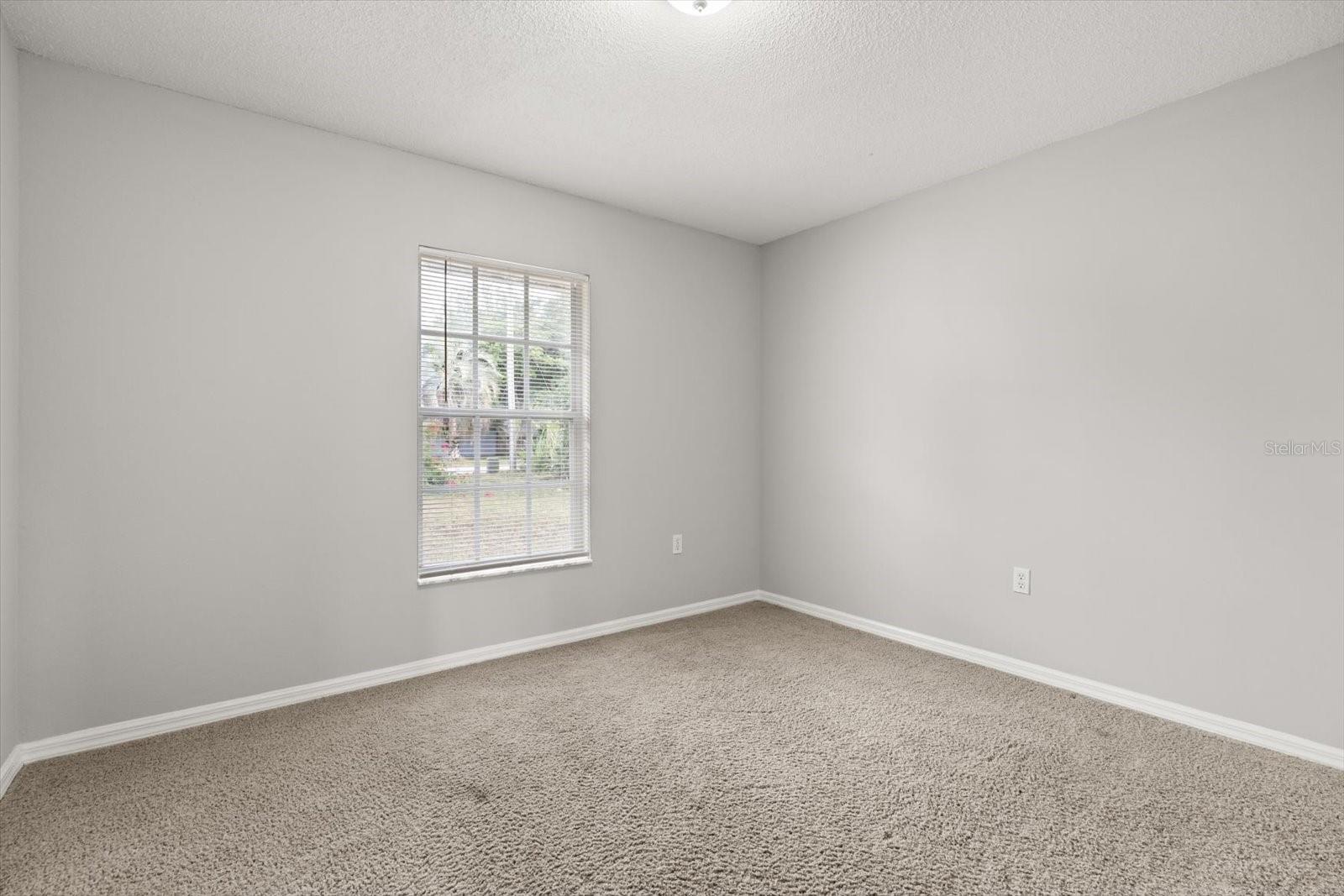 Image 13 of 24 For 831 Lindley Boulevard