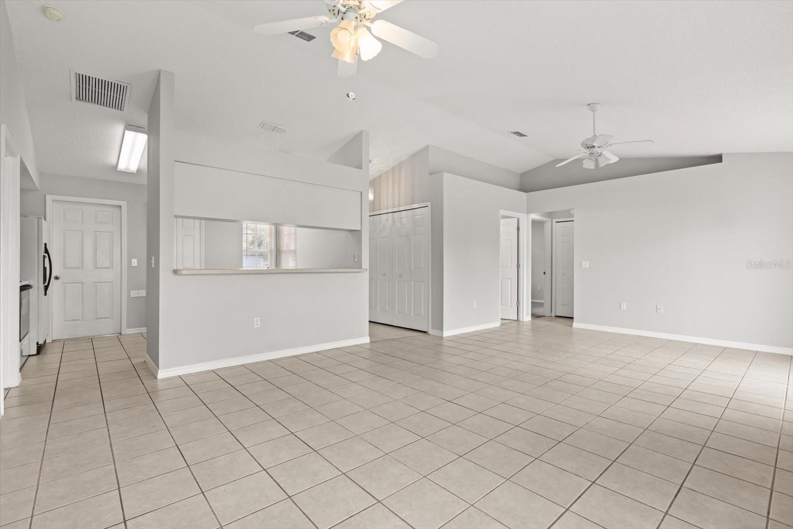 Image 4 of 24 For 831 Lindley Boulevard