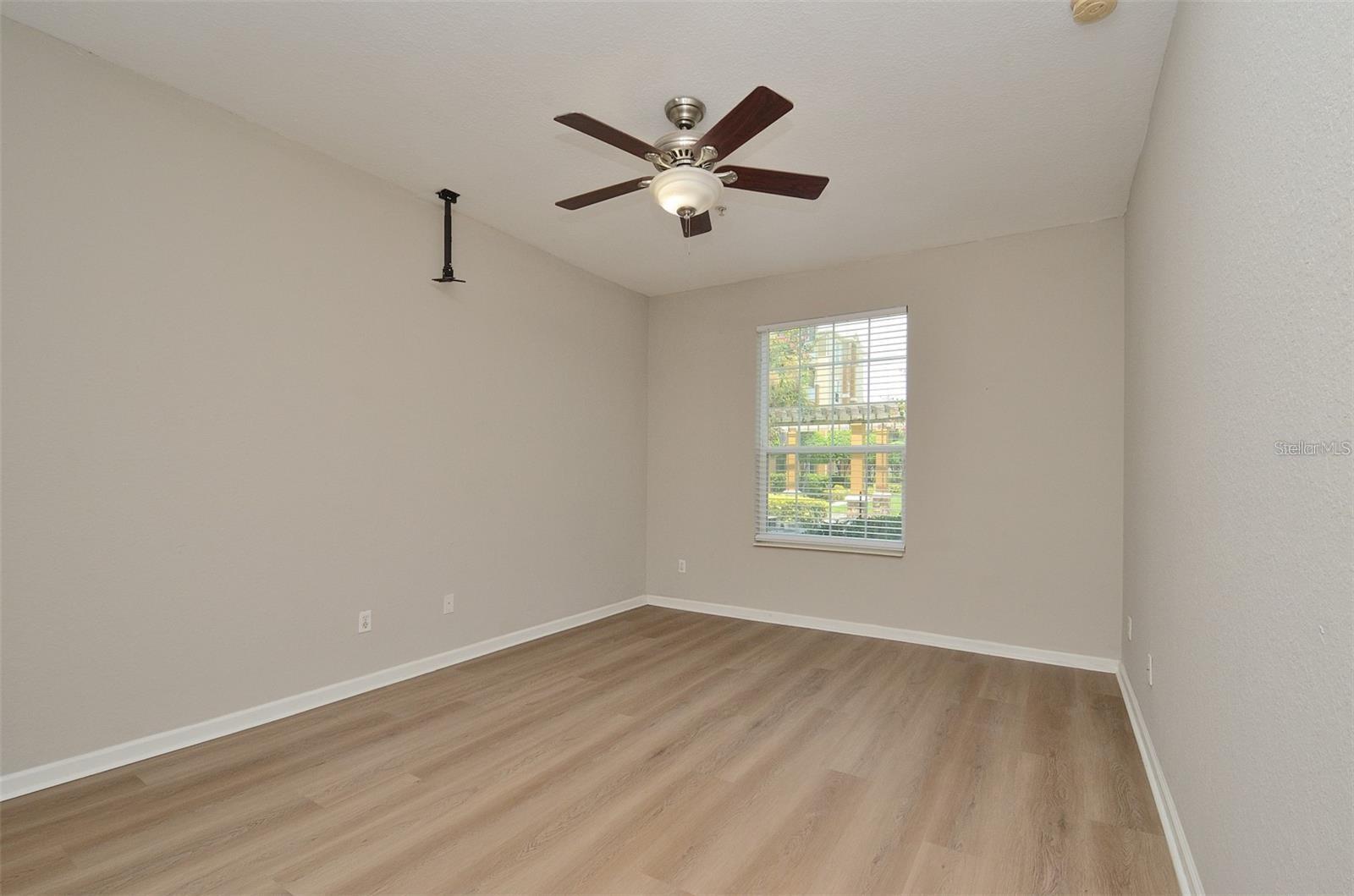 Image 6 of 18 For 6451 Old Park Lane 110