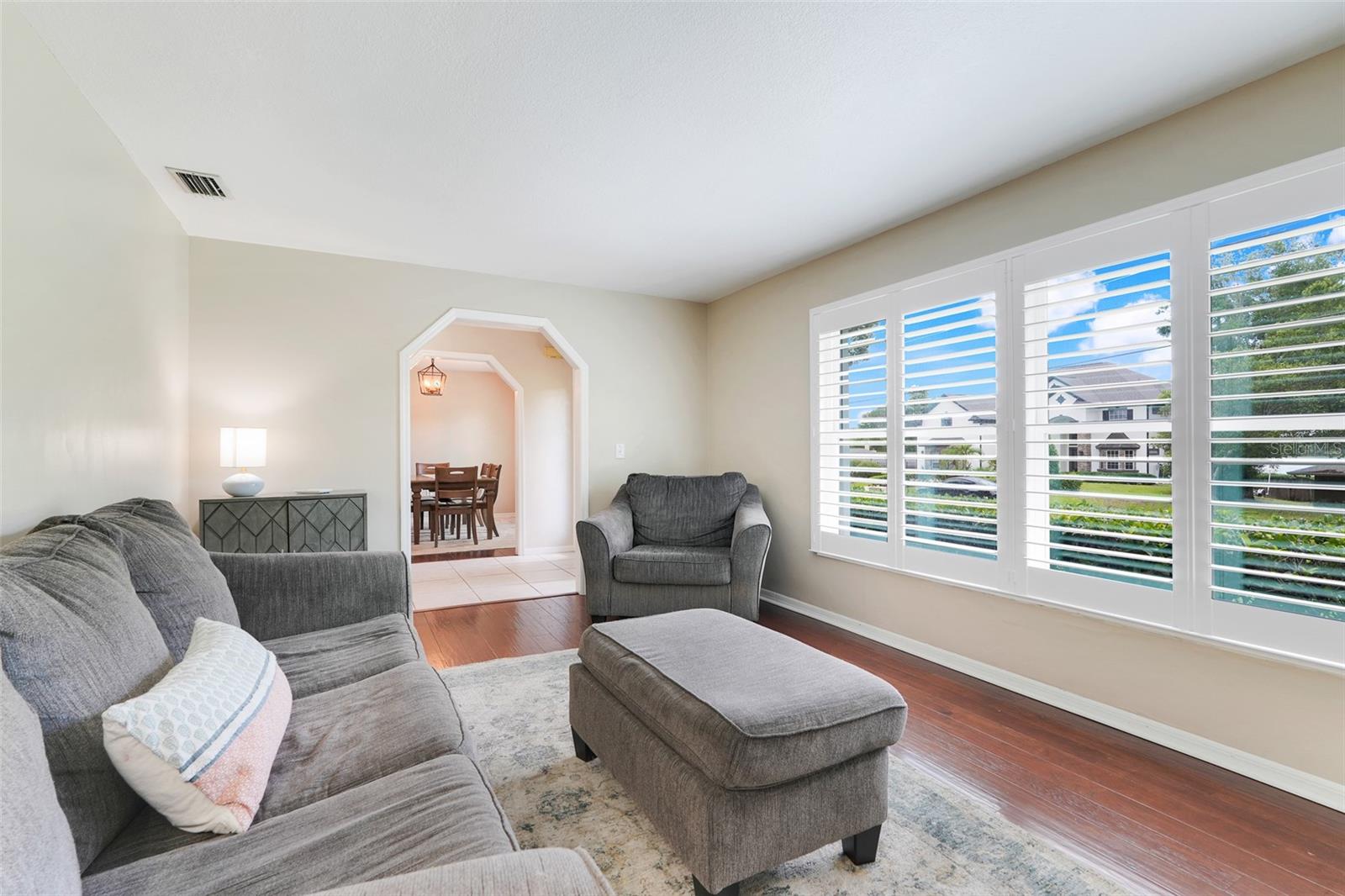 Image 11 of 50 For 7549 Lake Marsha Drive