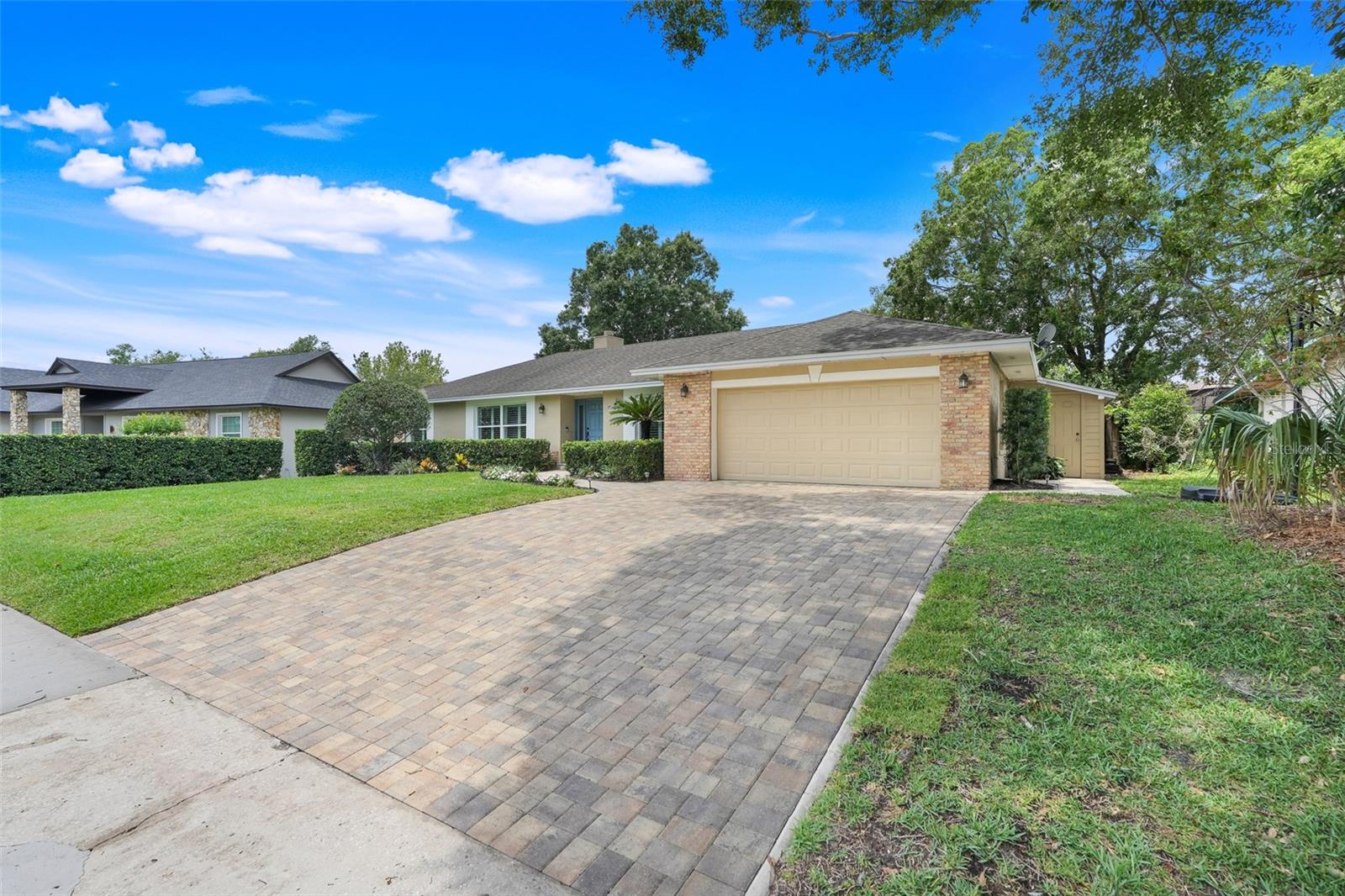 Image 3 of 50 For 7549 Lake Marsha Drive