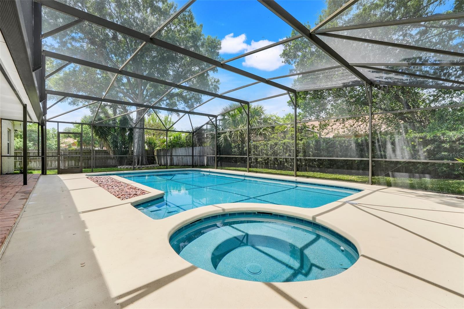 Image 42 of 50 For 7549 Lake Marsha Drive