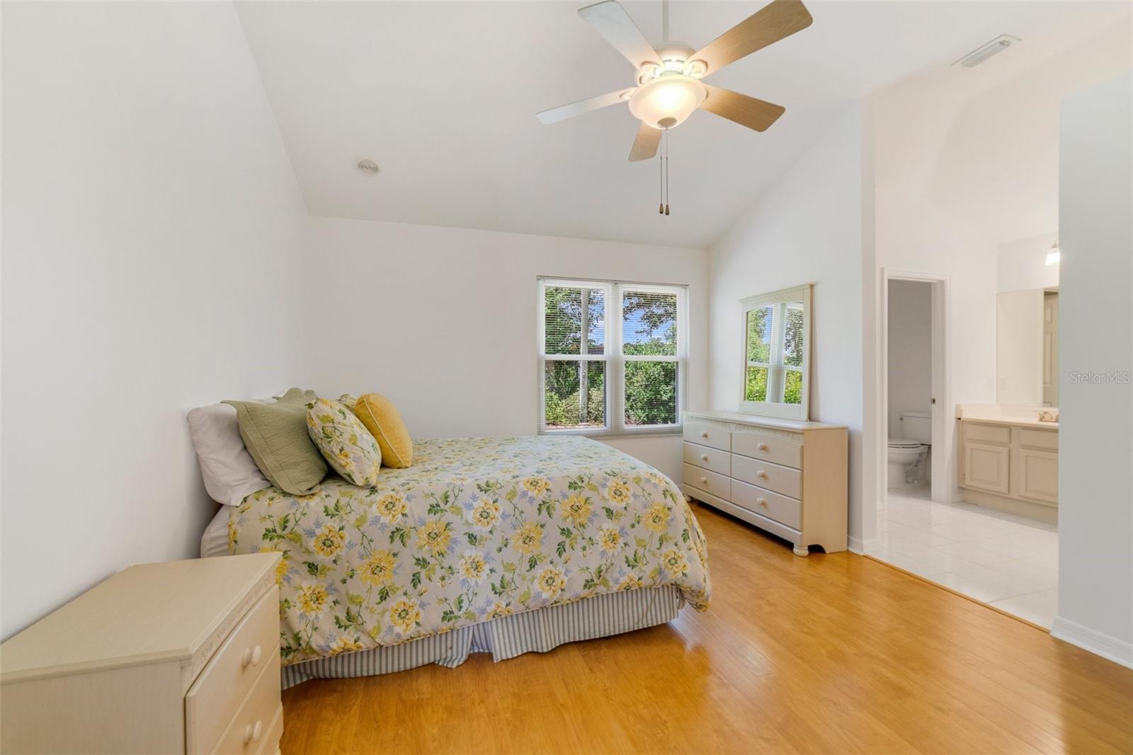 Image 8 of 19 For 1243 Tangerine Circle