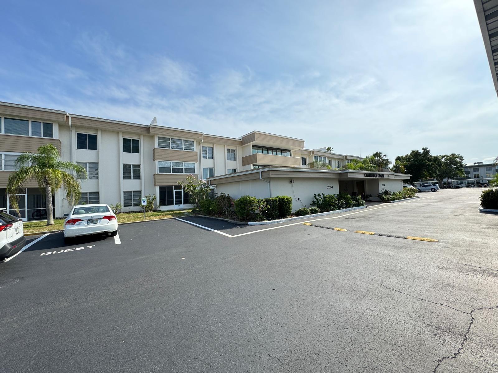 Image 8 of 68 For 21260 Brinson Avenue 109