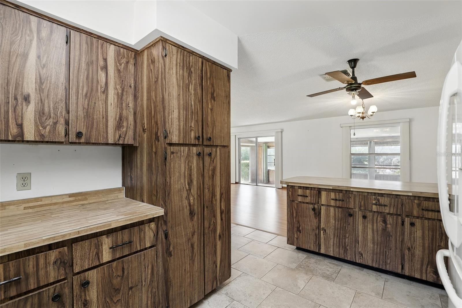 Image 14 of 32 For 2343 Greenacre Road