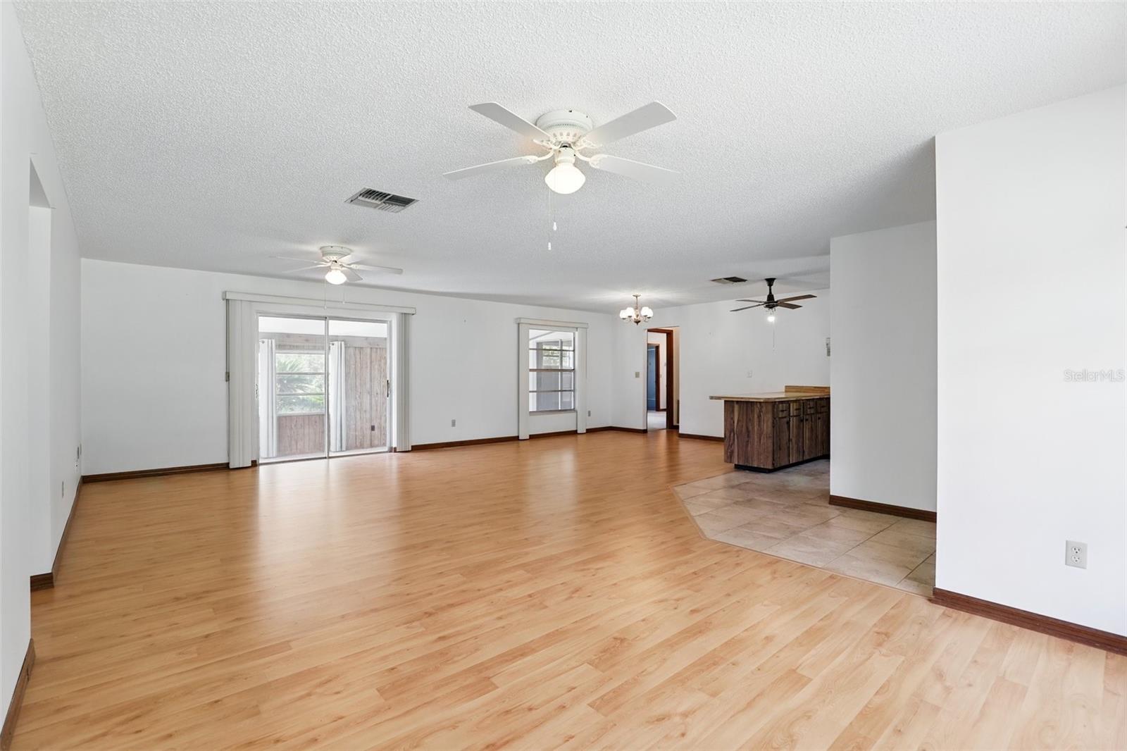 Image 6 of 32 For 2343 Greenacre Road