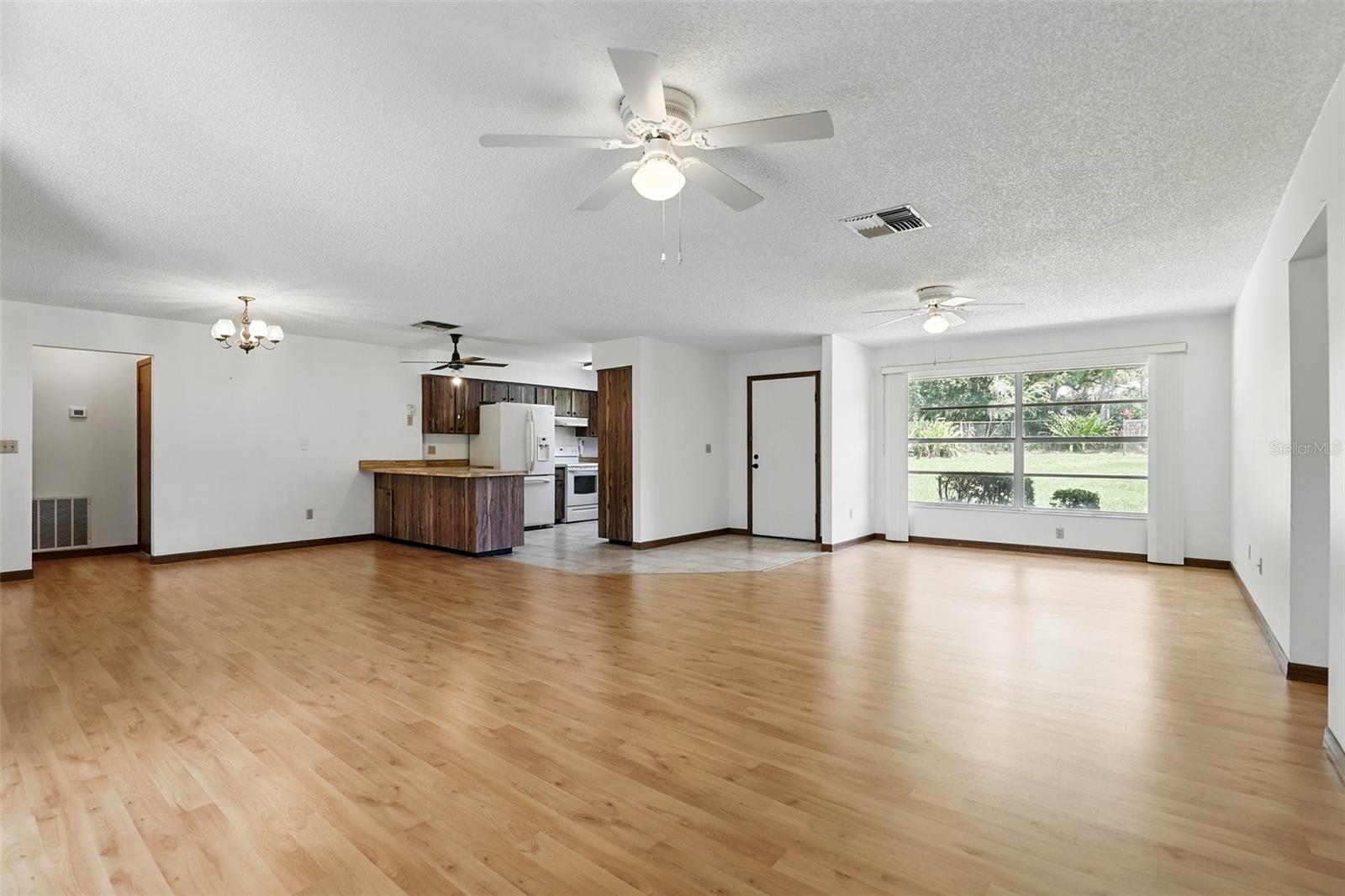 Image 9 of 32 For 2343 Greenacre Road