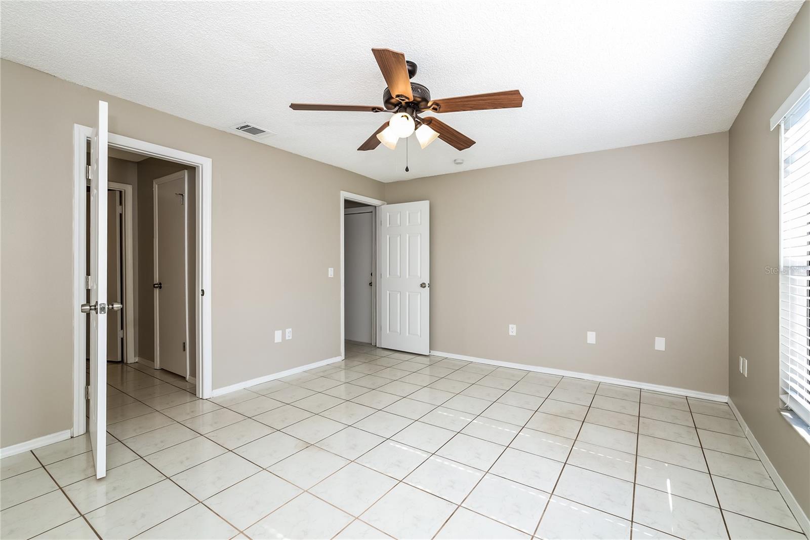 Image 10 of 16 For 1659 Sunburst Way