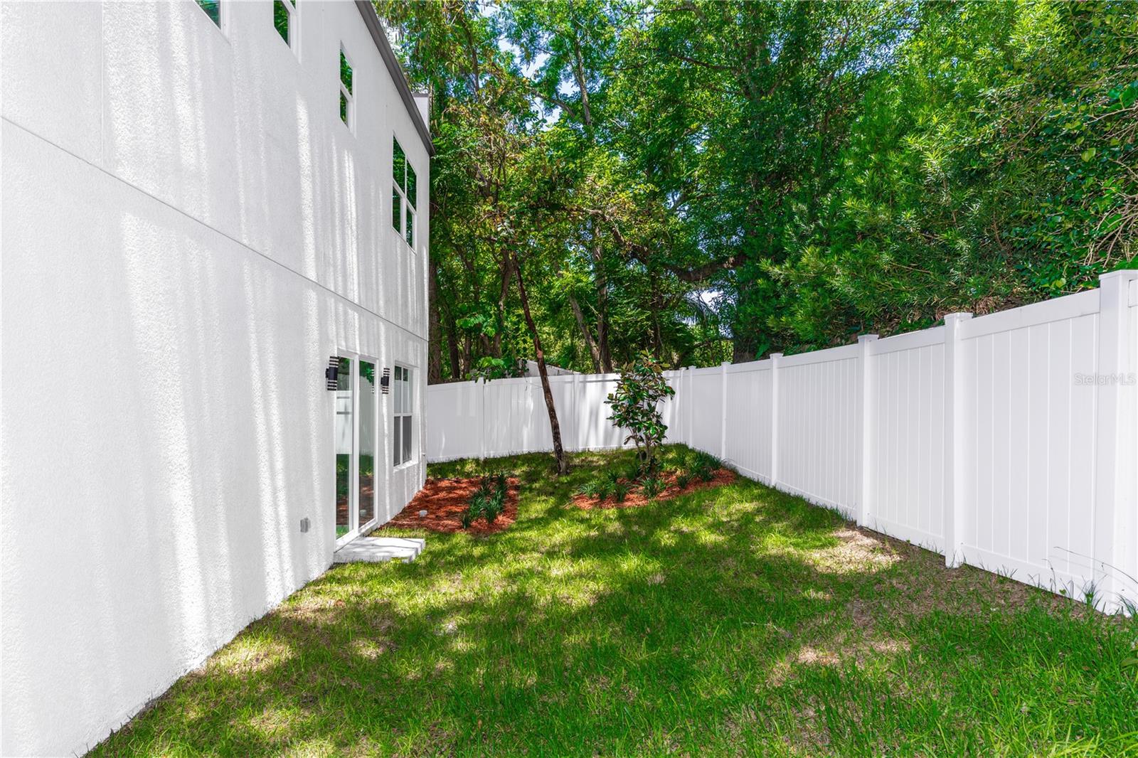 Image 63 of 69 For 21 N Hampton Avenue Lot 2