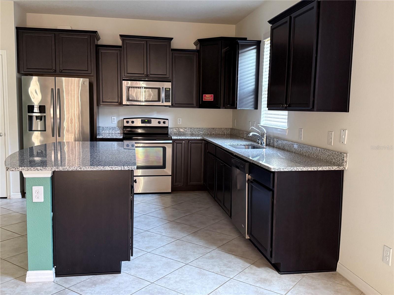 Image 6 of 28 For 8933 Hinsdale Heights Drive