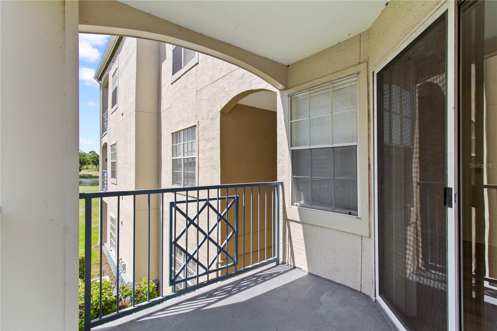 Image 21 of 22 For 7330 Westpointe Boulevard 421