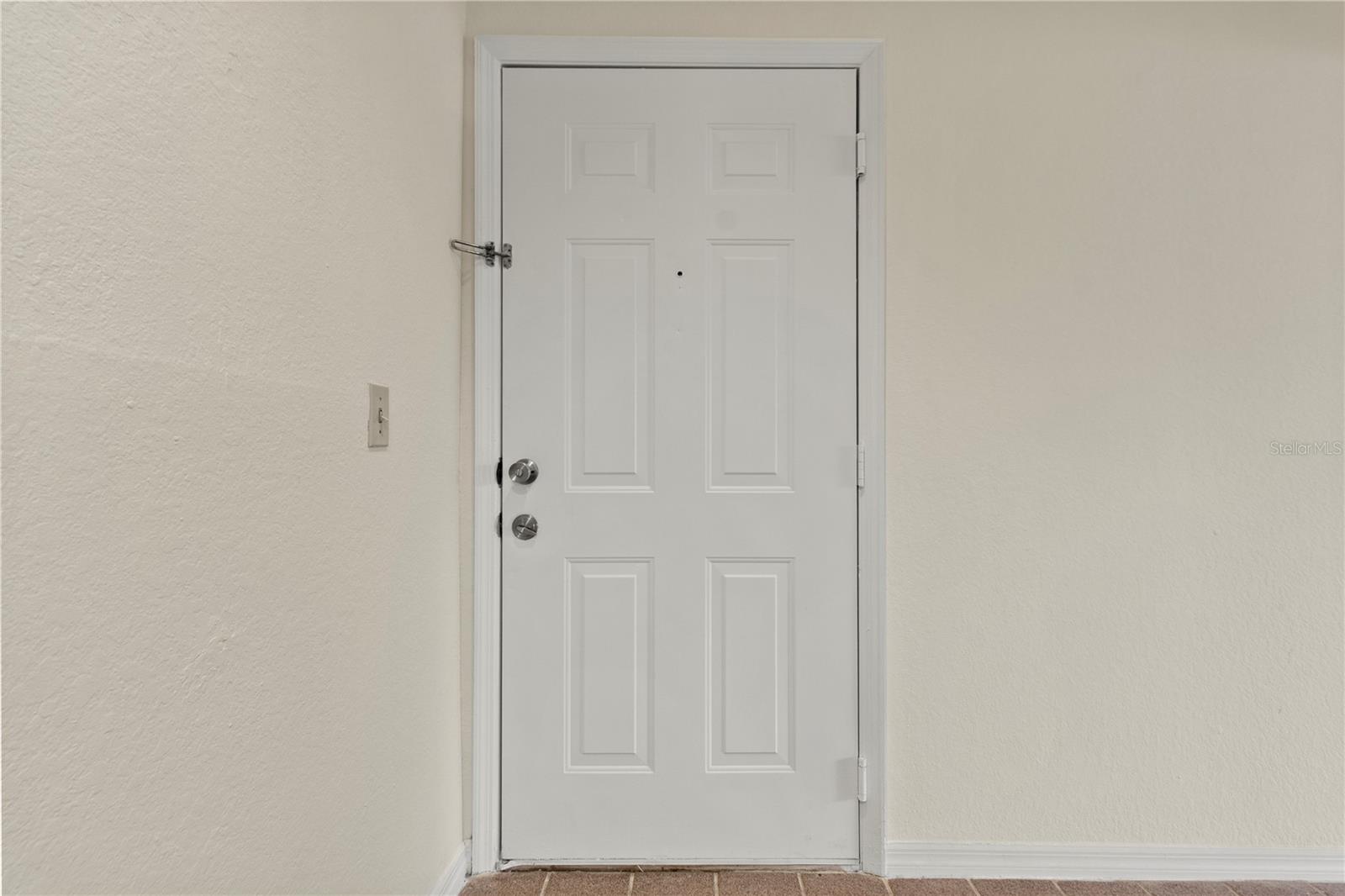 Image 4 of 22 For 7330 Westpointe Boulevard 421