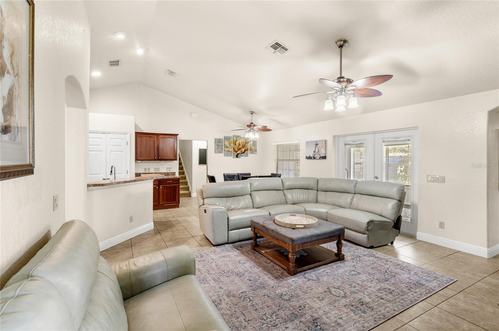 Image 15 of 42 For 1880 Lorraine Way
