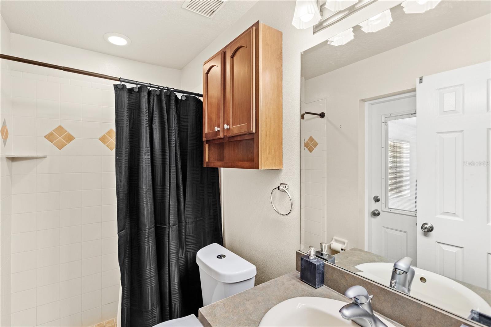Image 24 of 42 For 1880 Lorraine Way