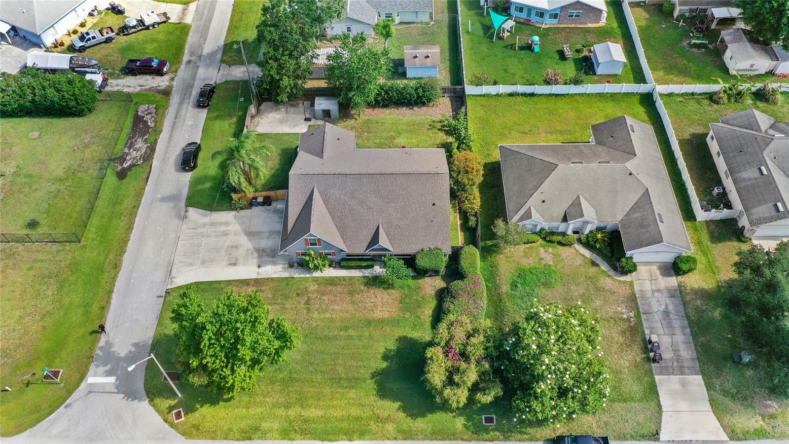 Image 36 of 42 For 1880 Lorraine Way