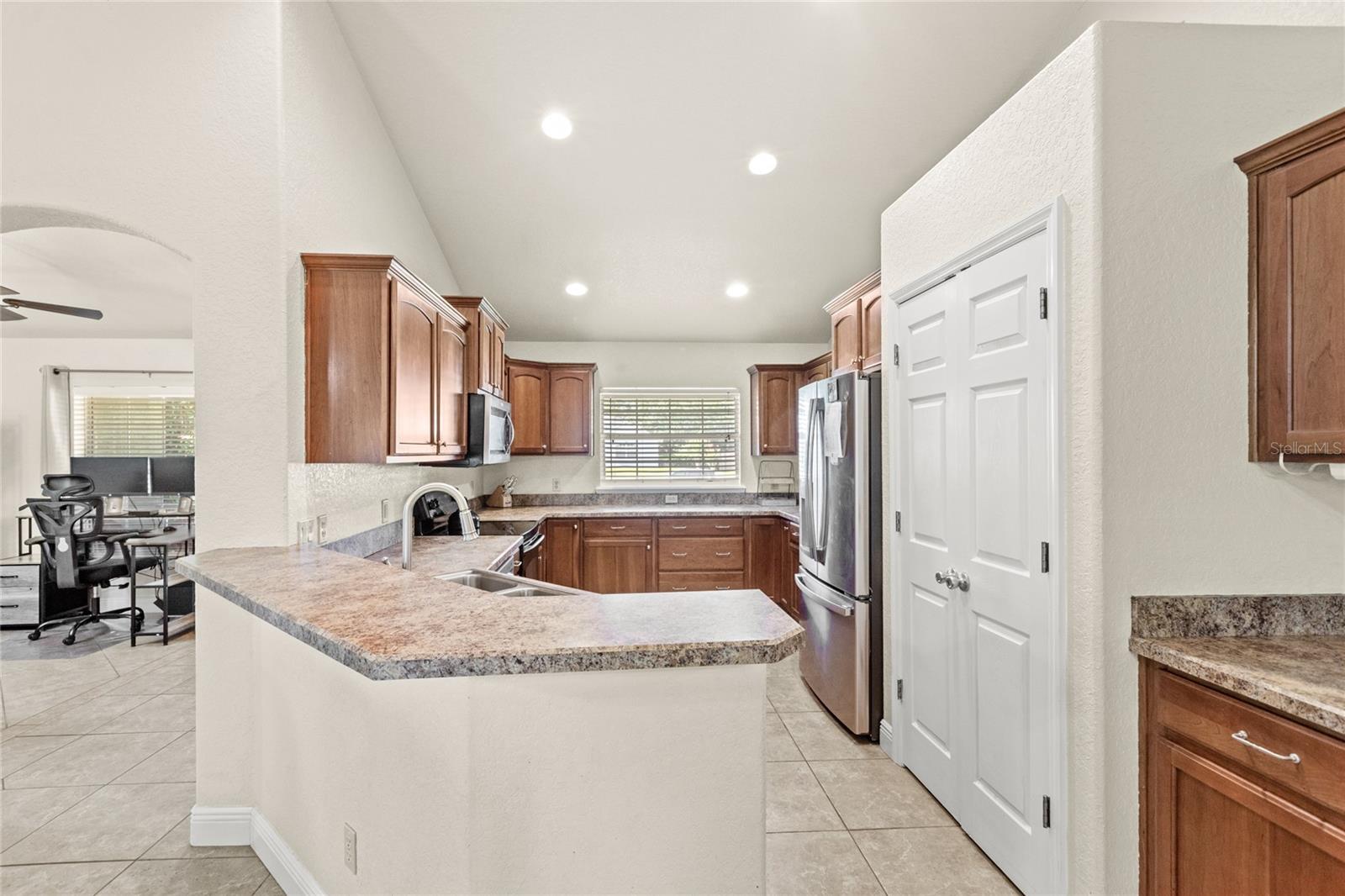 Image 8 of 42 For 1880 Lorraine Way