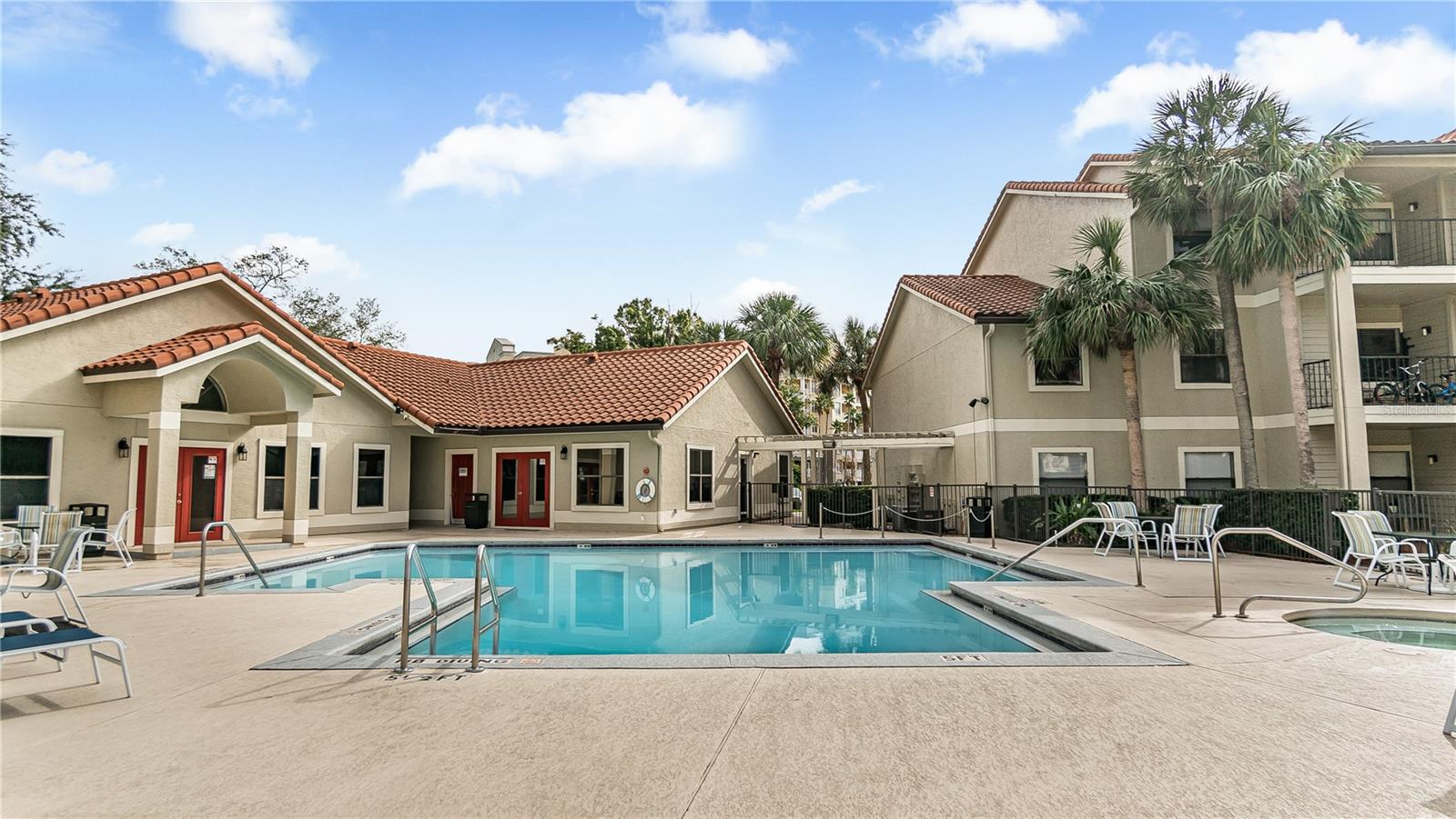 Image 16 of 17 For 3032 Parkway Boulevard 302