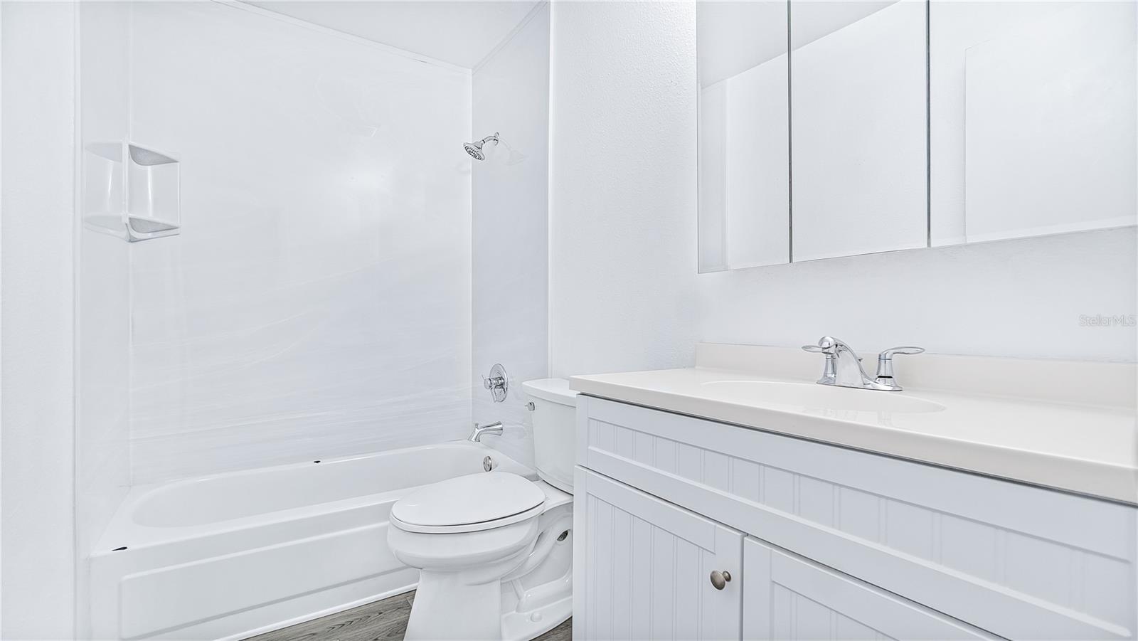 Image 8 of 17 For 3032 Parkway Boulevard 302
