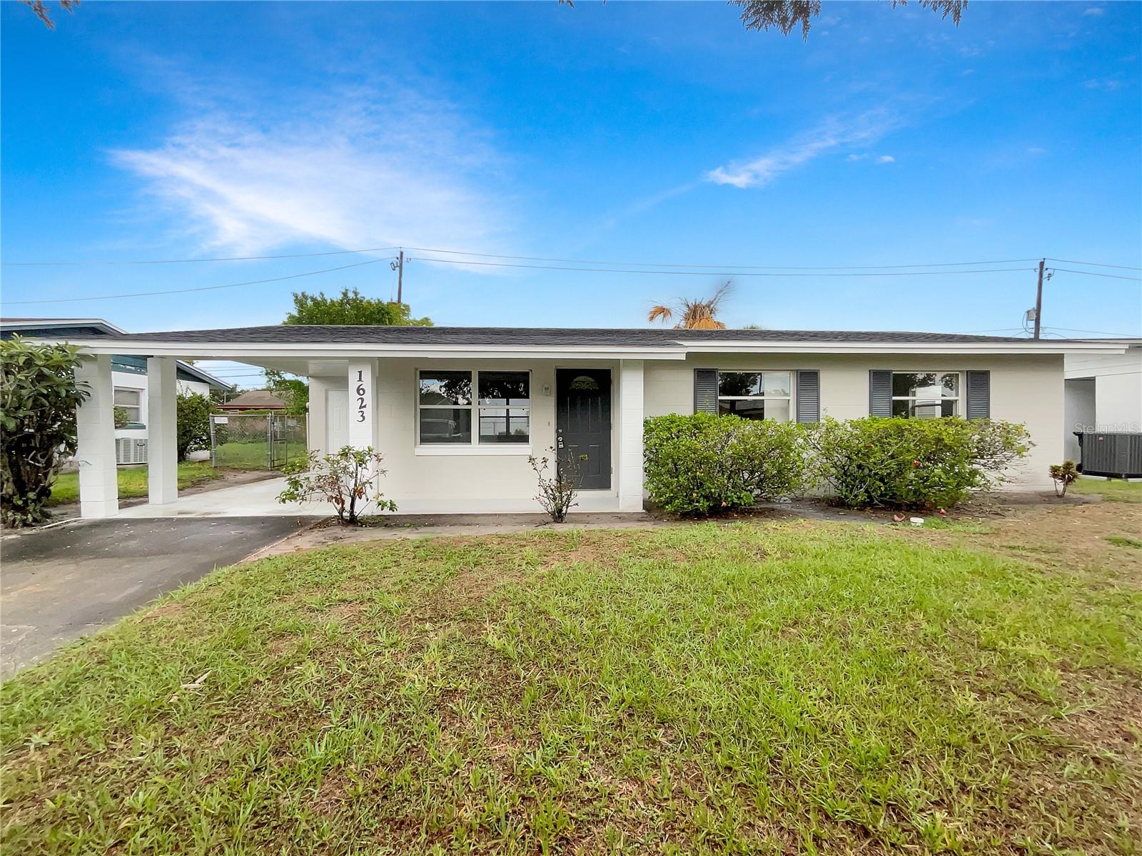 Image 13 of 22 For 1623 Crestlawn Avenue