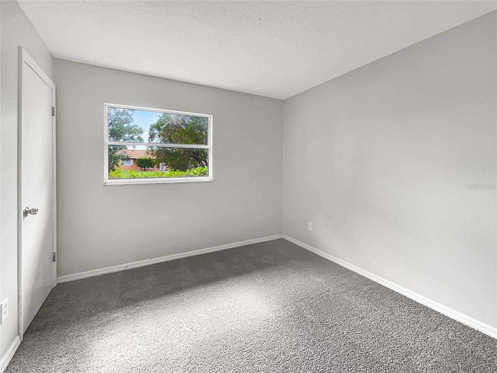 Image 20 of 22 For 1623 Crestlawn Avenue