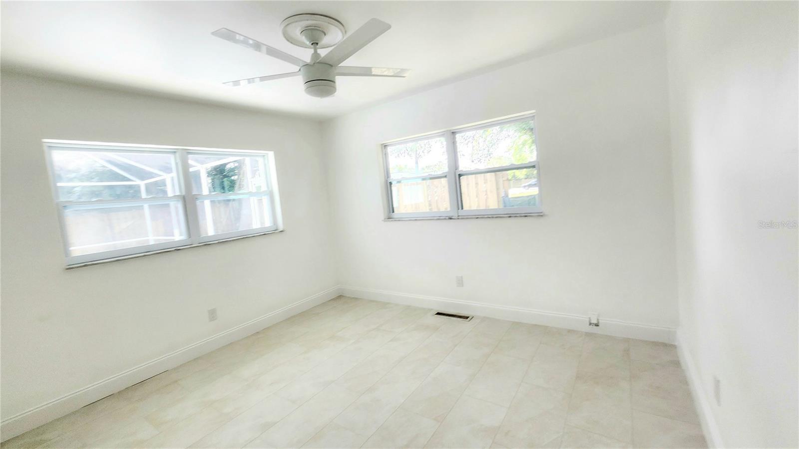 Image 11 of 16 For 1715 York Court