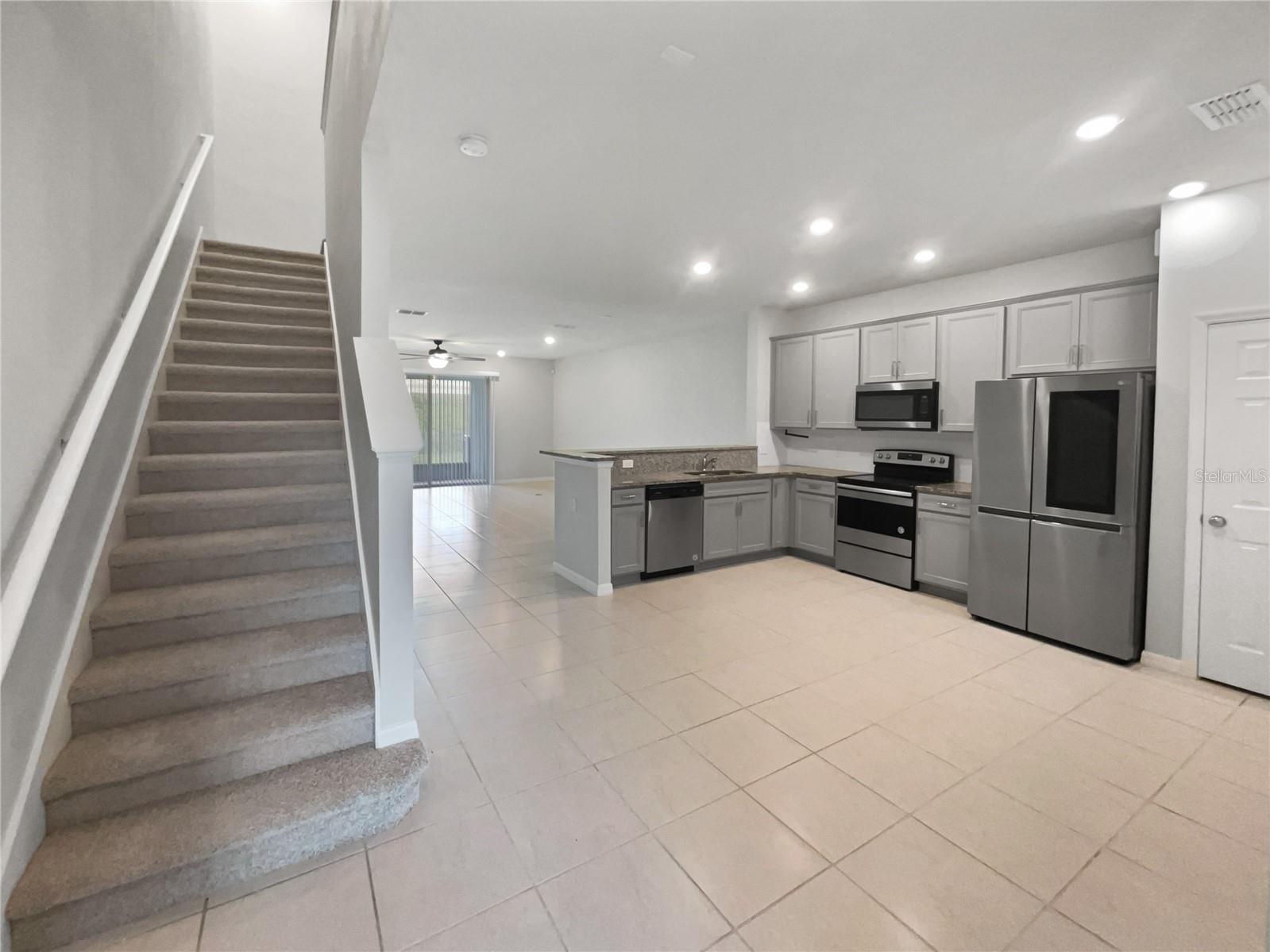 Image 12 of 31 For 3737 Plainview Drive