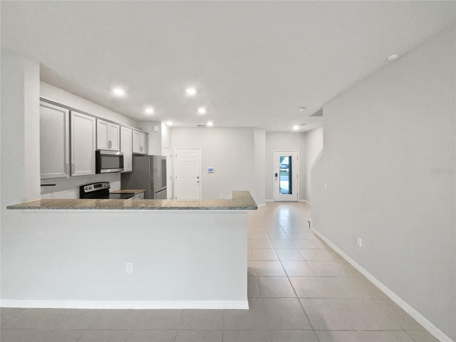 Image 14 of 31 For 3737 Plainview Drive