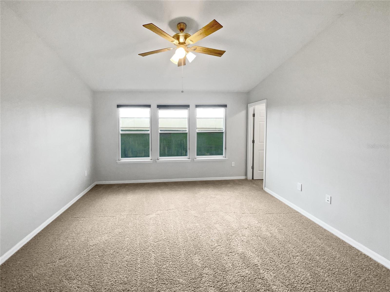 Image 20 of 31 For 3737 Plainview Drive