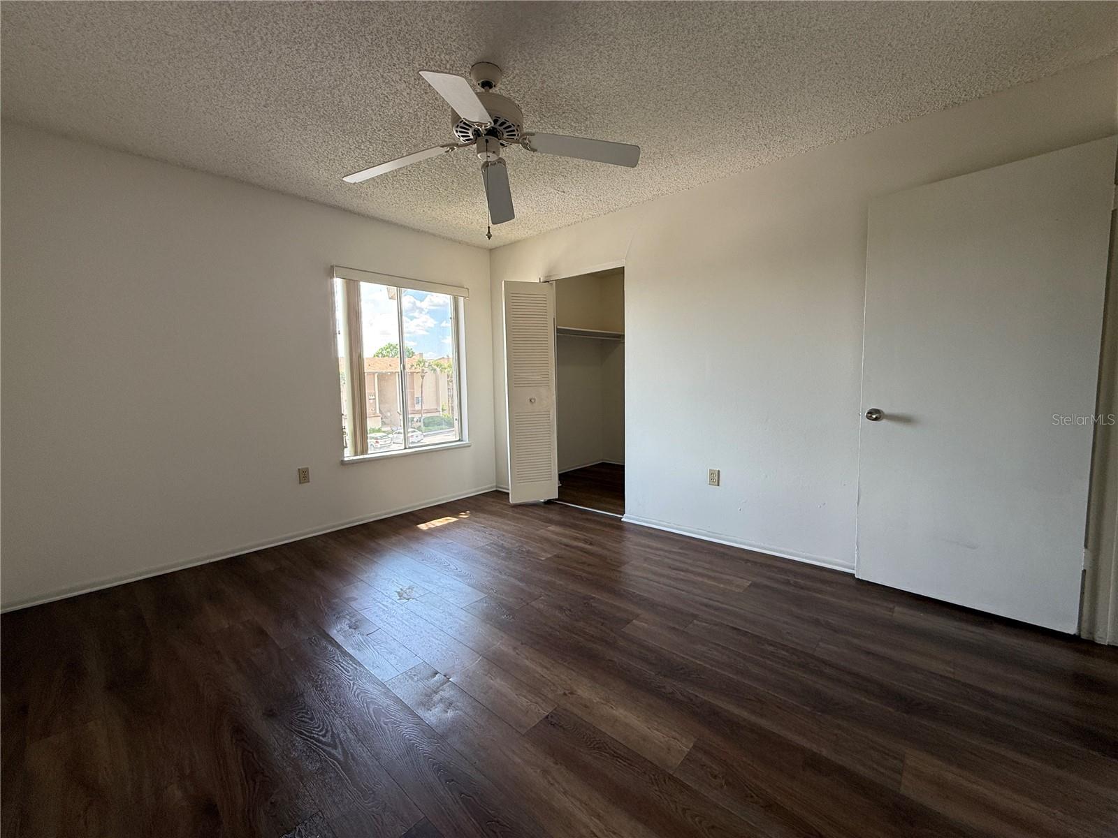 Image 8 of 25 For 592 Orange Drive 142