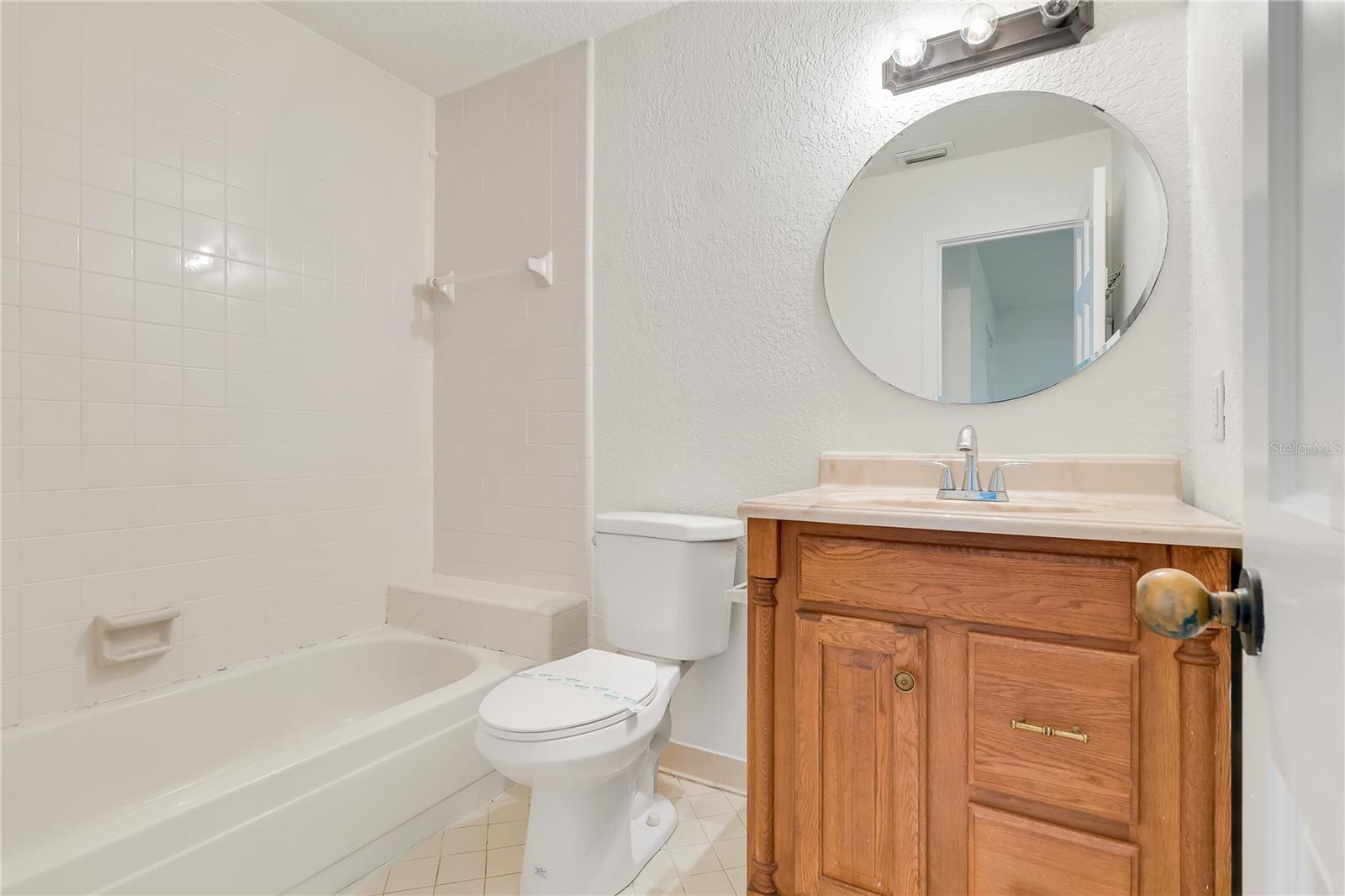 Image 16 of 22 For 1122 Washington Avenue 7