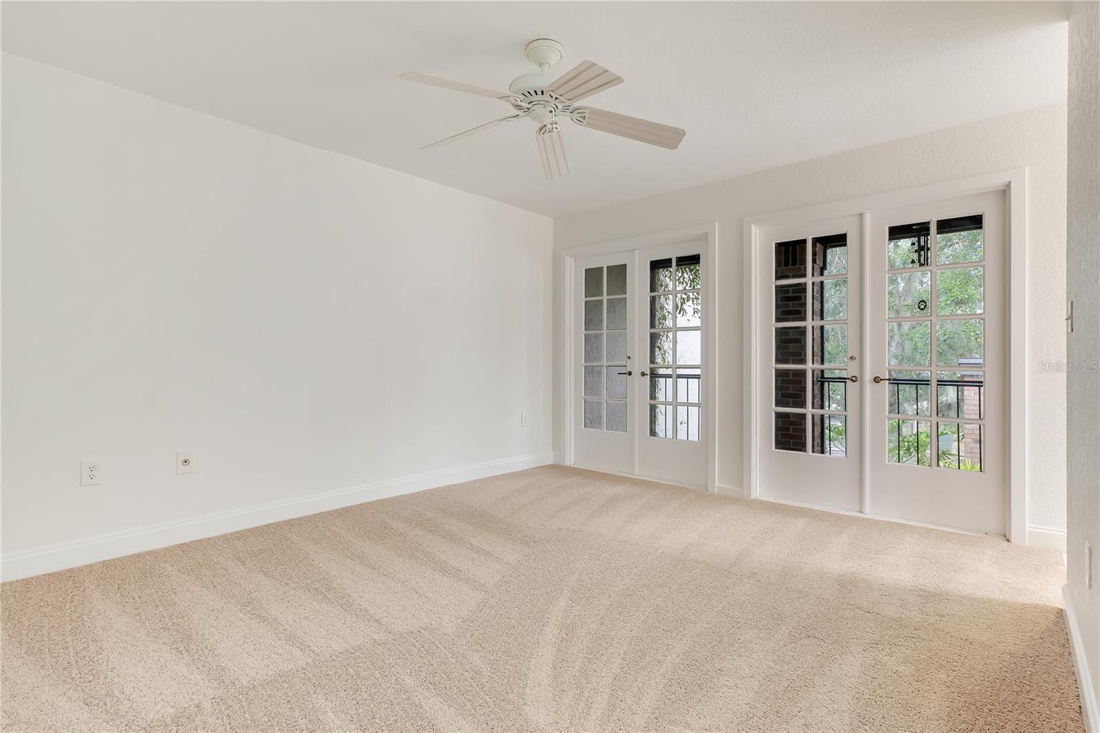 Image 17 of 22 For 1122 Washington Avenue 7