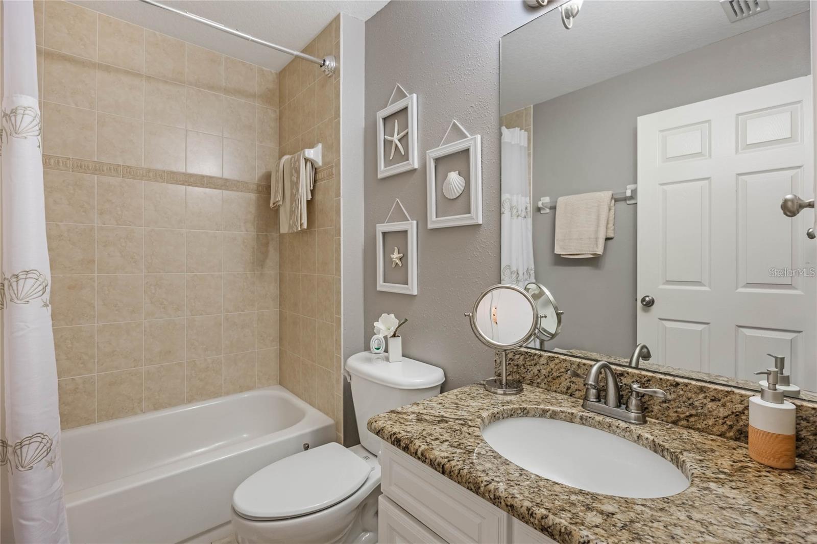 Image 30 of 43 For 204 Lake Region Boulevard S