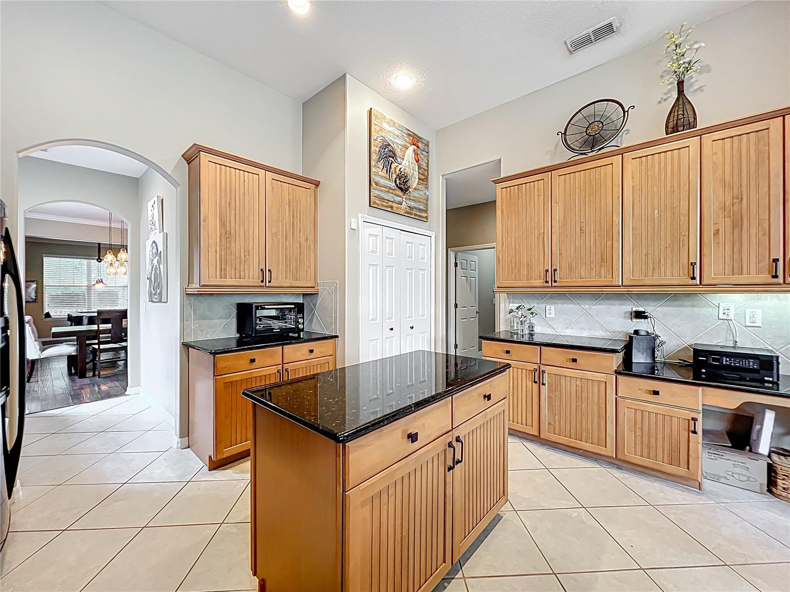 Image 10 of 54 For 9942 Sweetleaf Street