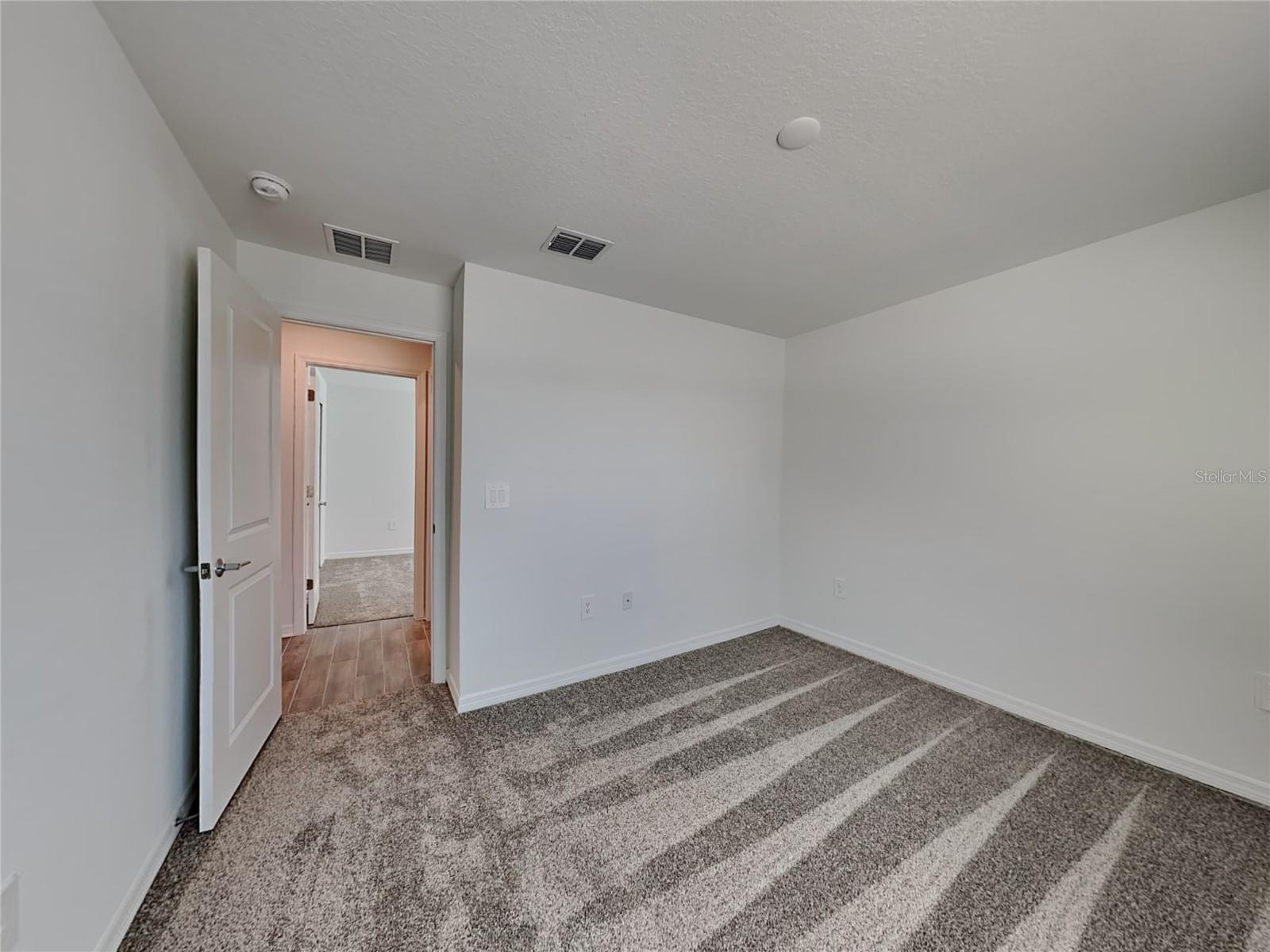 Image 9 of 15 For 301 Piave Street