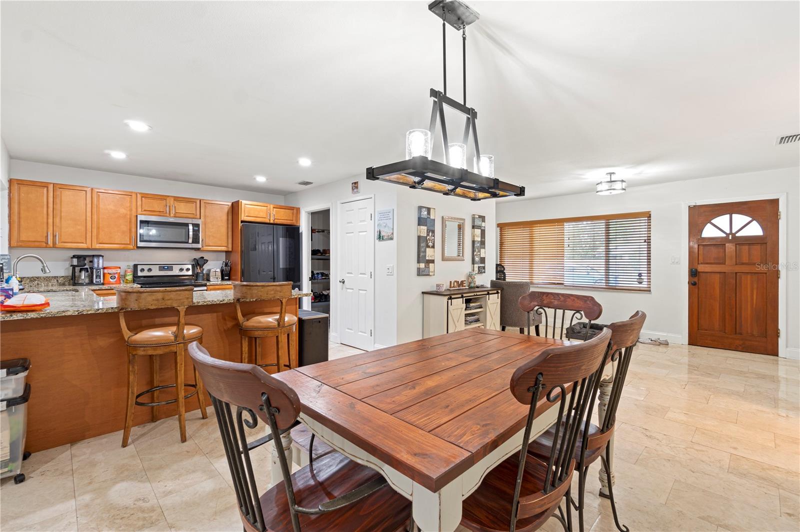 Image 23 of 34 For 3054 Bluebrook Drive
