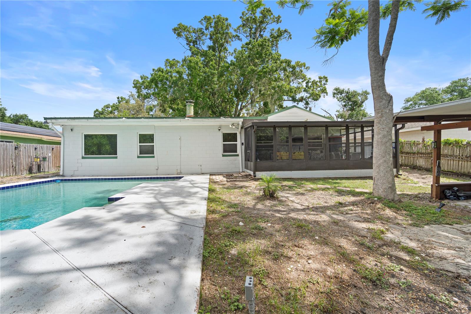 Image 3 of 34 For 3054 Bluebrook Drive