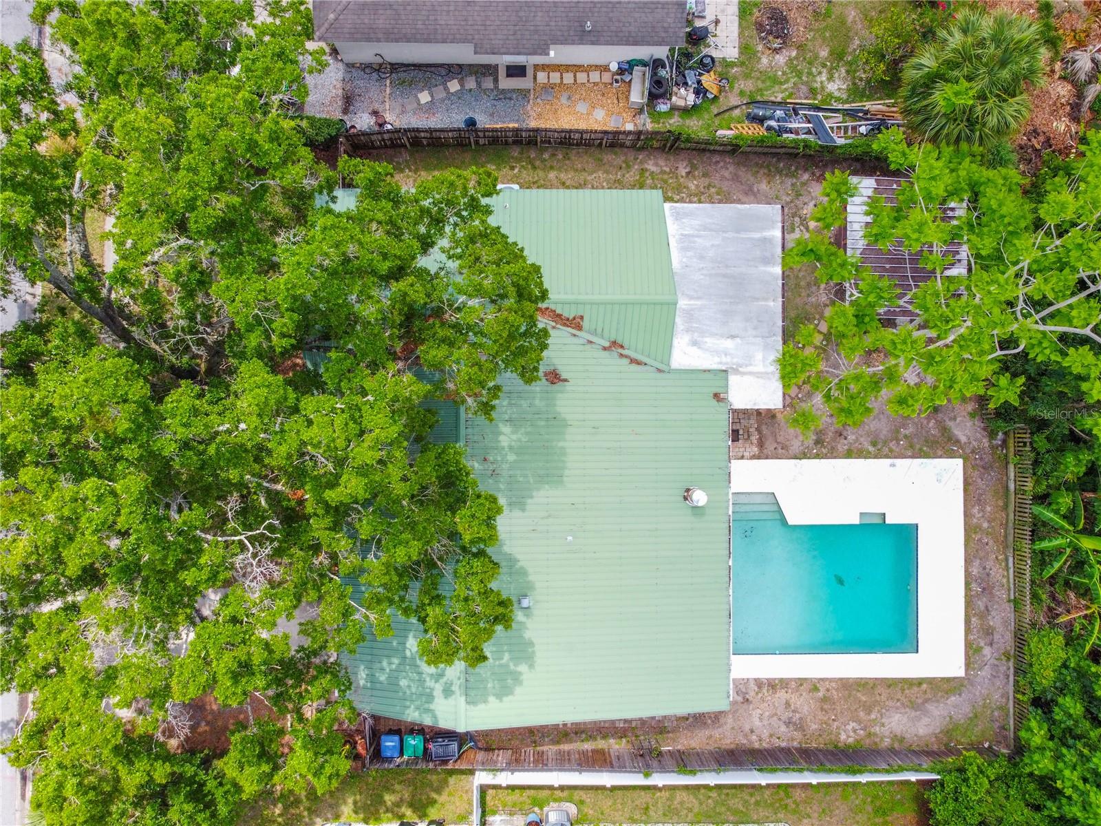 Image 30 of 34 For 3054 Bluebrook Drive