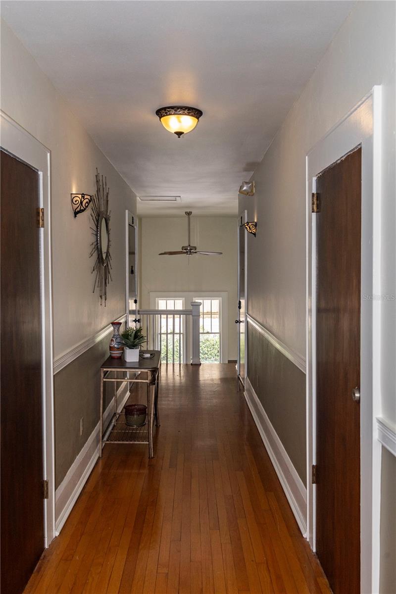 Image 5 of 13 For 613 Ridgewood Street 5