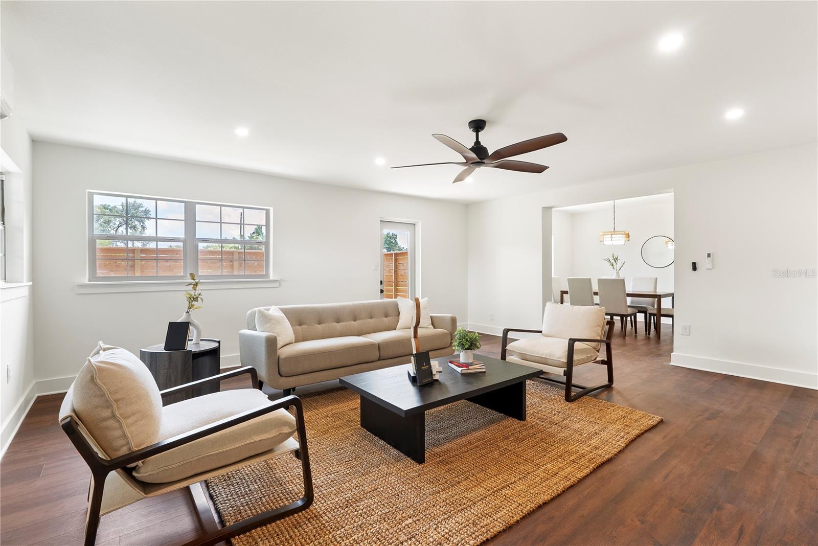 Image 12 of 31 For 1401 Canberra Avenue